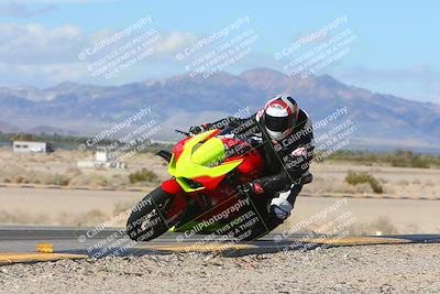 media/Feb-04-2024-SoCal Trackdays (Sun) [[91d6515b1d]]/7-Turn 9 Inside (1140am)/